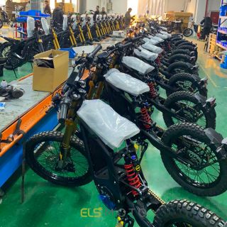 Arctic Leopard XE PRO S. Obecnie jedno z najbardziej poszukiwanych e-enduro w swojej klasie na świecie trafia do UE. W tym...